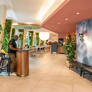 Hotel Ibis Styles Meteor Avenue D'italie, Parigi